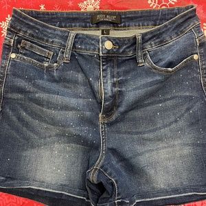 Judy Blue bleach splatter Jean shorts